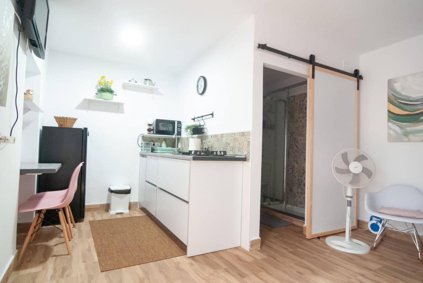 Minicasa Luna 2 Con Patio Chiclana de la Frontera Dış mekan fotoğraf